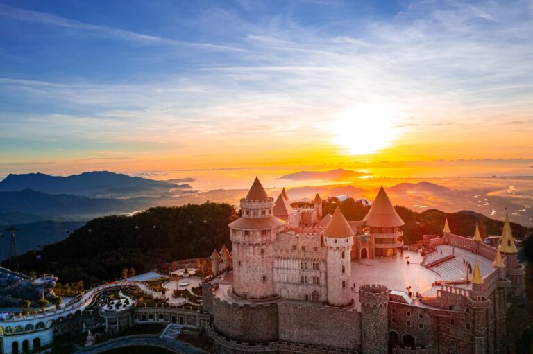 Experience the World at Your Fingertips Unlock Unforgettable Travel Moments